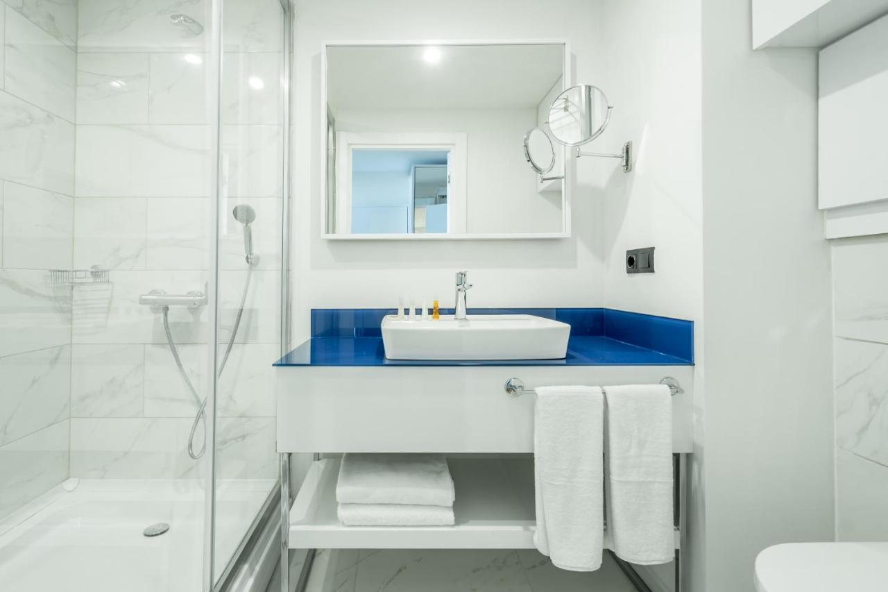 Orbi City Hotel Official Батумі Екстер'єр фото