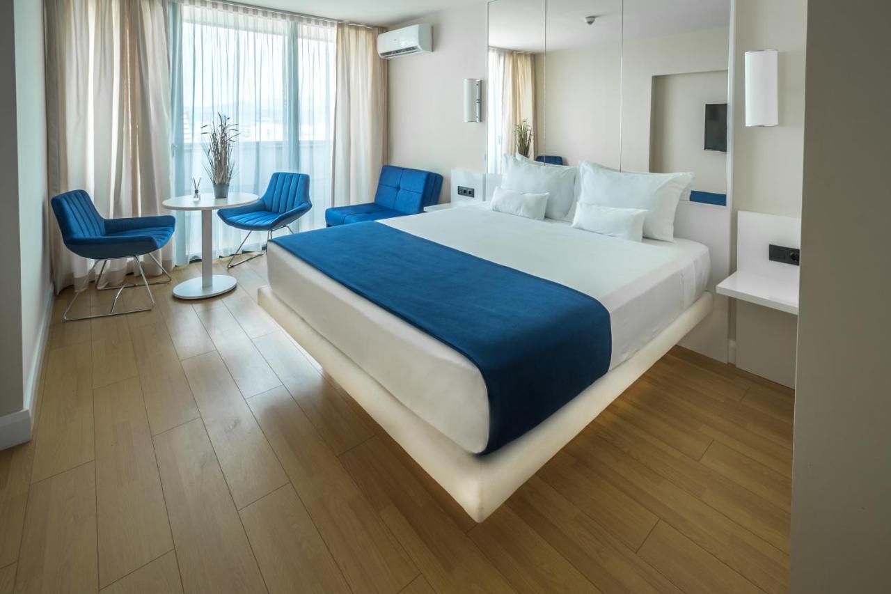 Orbi City Hotel Official Батумі Екстер'єр фото