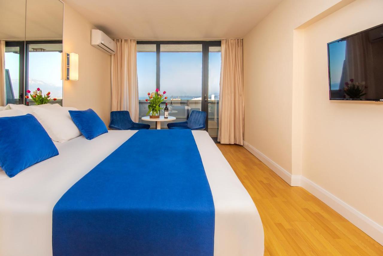 Orbi City Hotel Official Батумі Екстер'єр фото