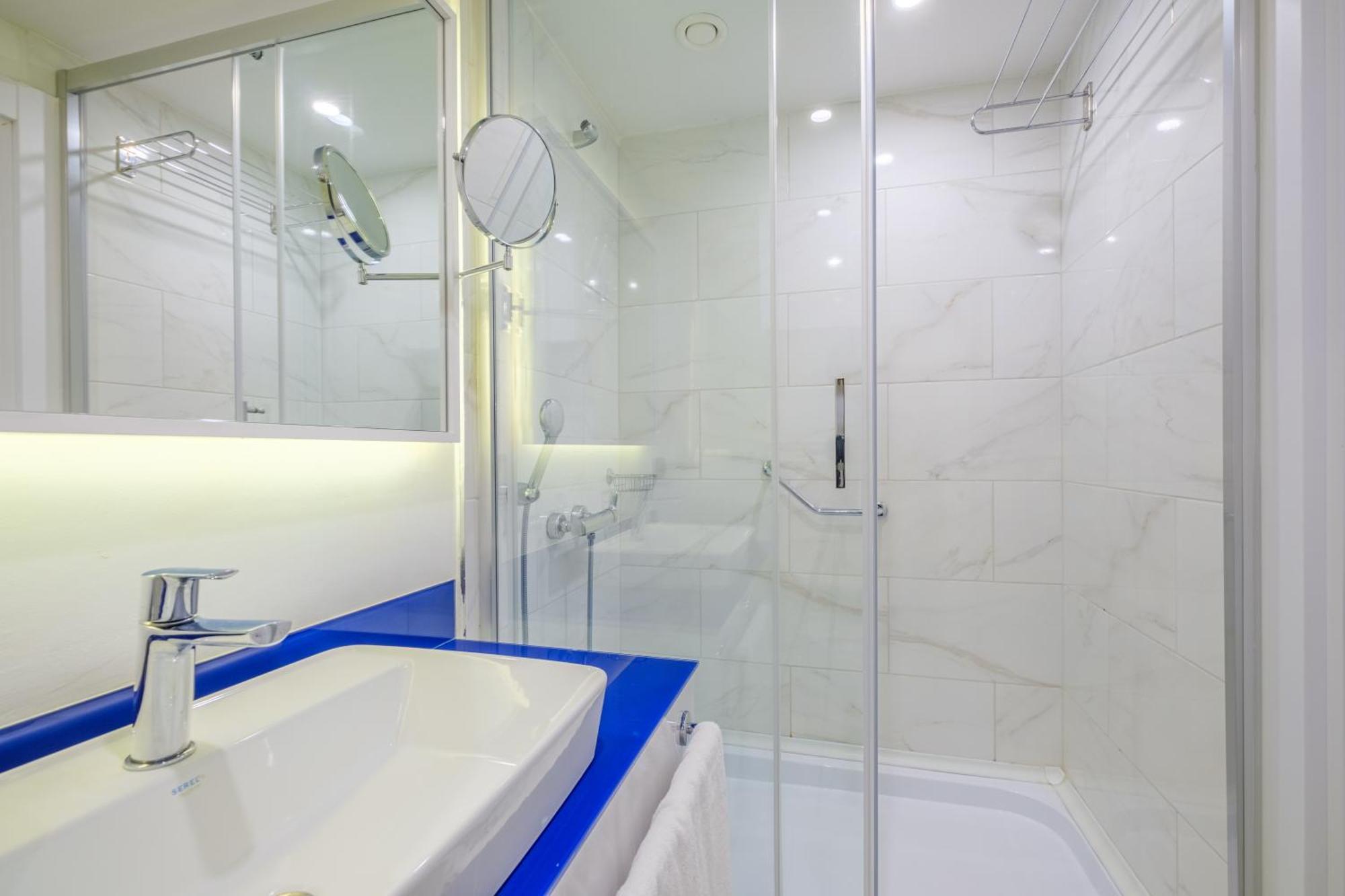 Orbi City Hotel Official Батумі Екстер'єр фото