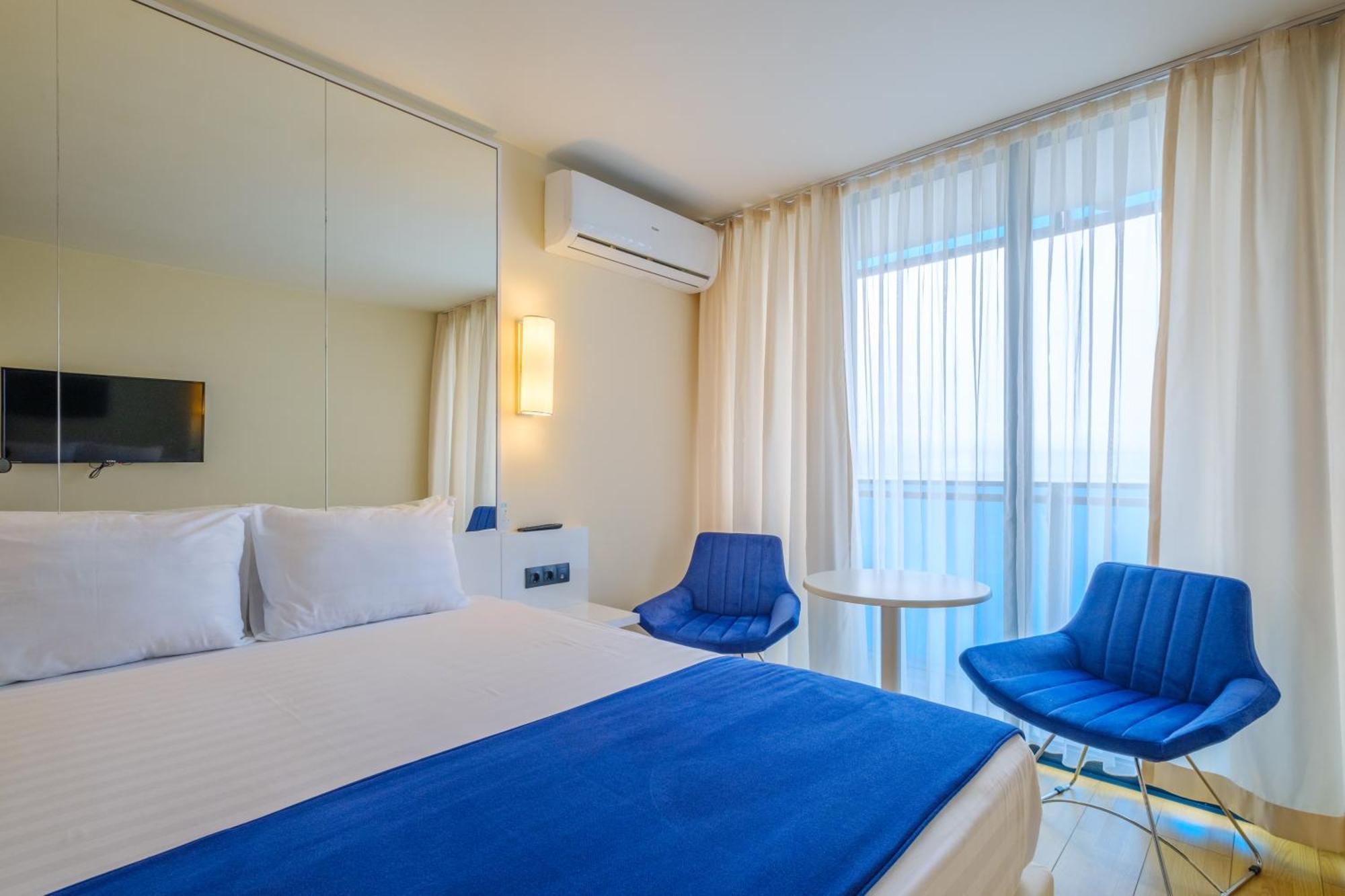 Orbi City Hotel Official Батумі Екстер'єр фото