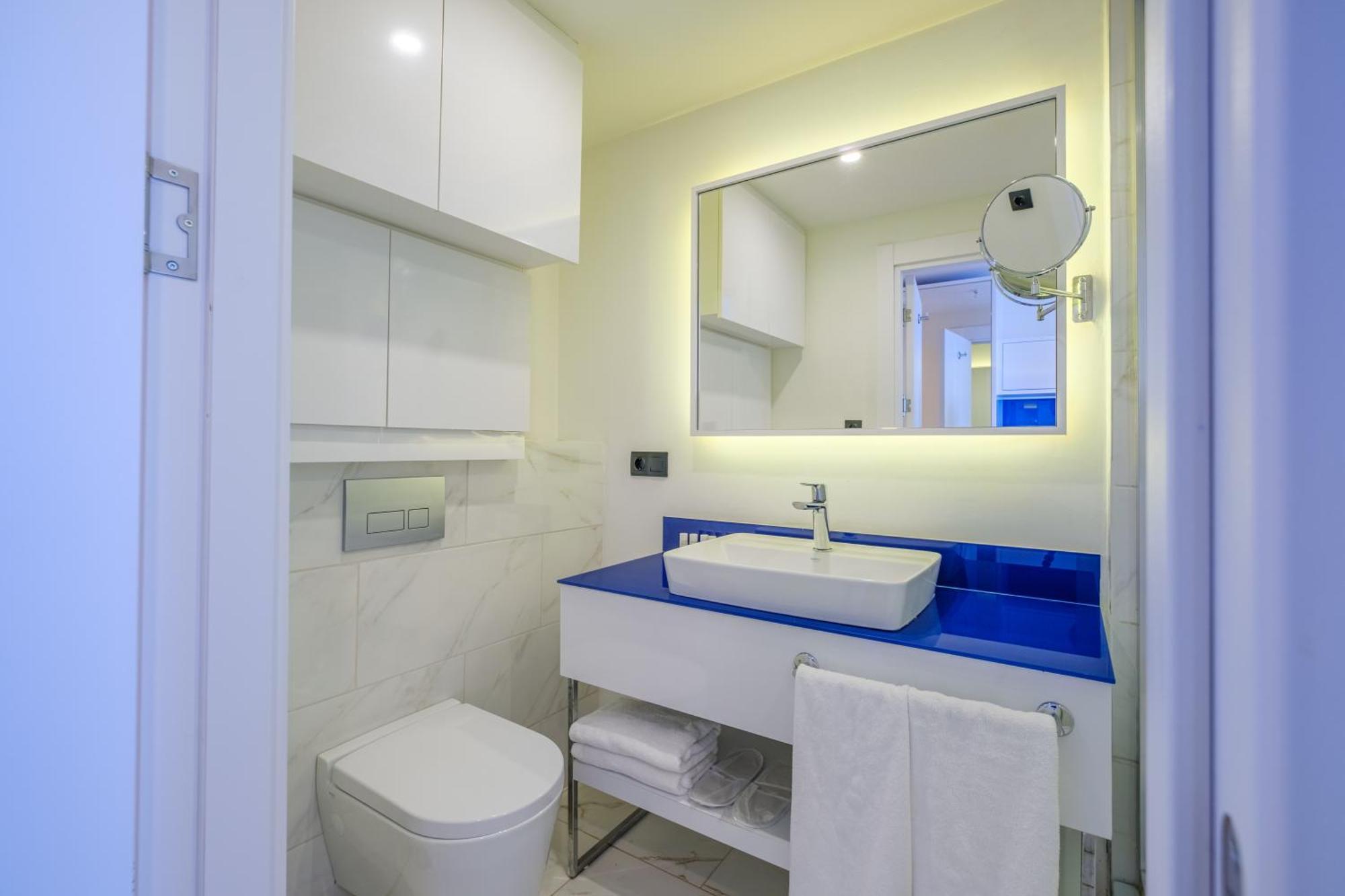 Orbi City Hotel Official Батумі Екстер'єр фото